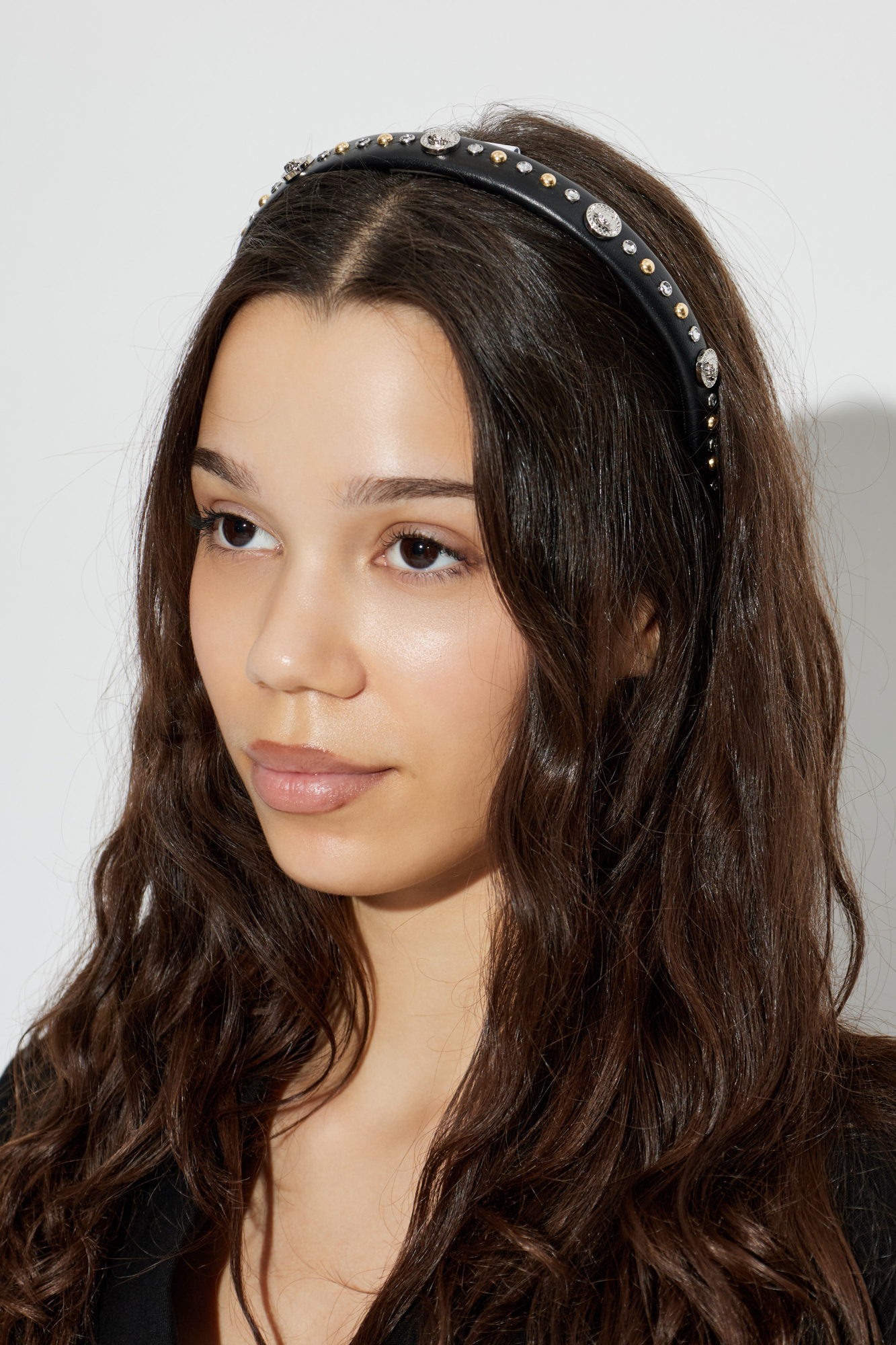 VERSACE スタッズ ヘアバンド 装飾付き レザー ヘッドバンド ブラック | VERSACE JP
